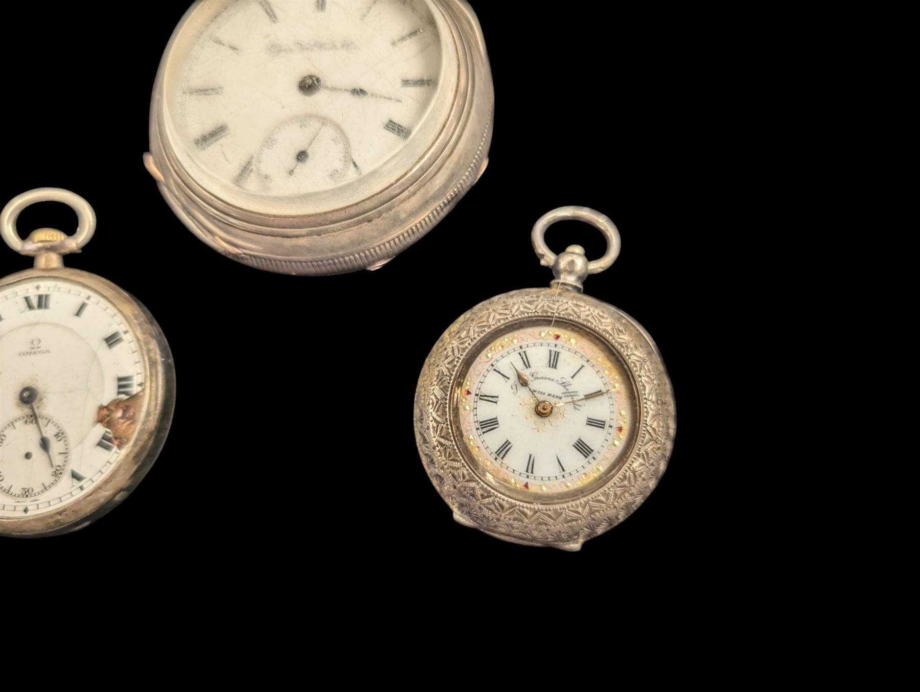 Three pocket/fob watches, comprising Elgin Natt Watch Co. base metal example, Omega 900 silver example and Graves Sheffield 935 silver example