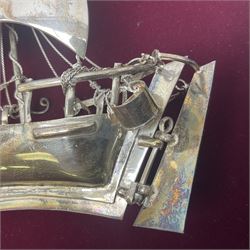 Framed Omani silver dhow sailing boat and a necklace and earring set, both in hinged wooden frames, max frame H33cm