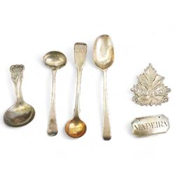 Three pairs of early 19th century engraved silver sugar tongs, three later pairs,  pair of silver wishbone nips, William IV caddy spoon and Hollands decanter label and three other items in a mahogany cutlery box