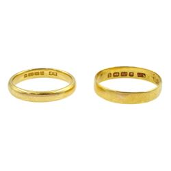 Victorian gold wedding band, Birmingham 1890 and a later gold wedding band, London 1936, both 22ct