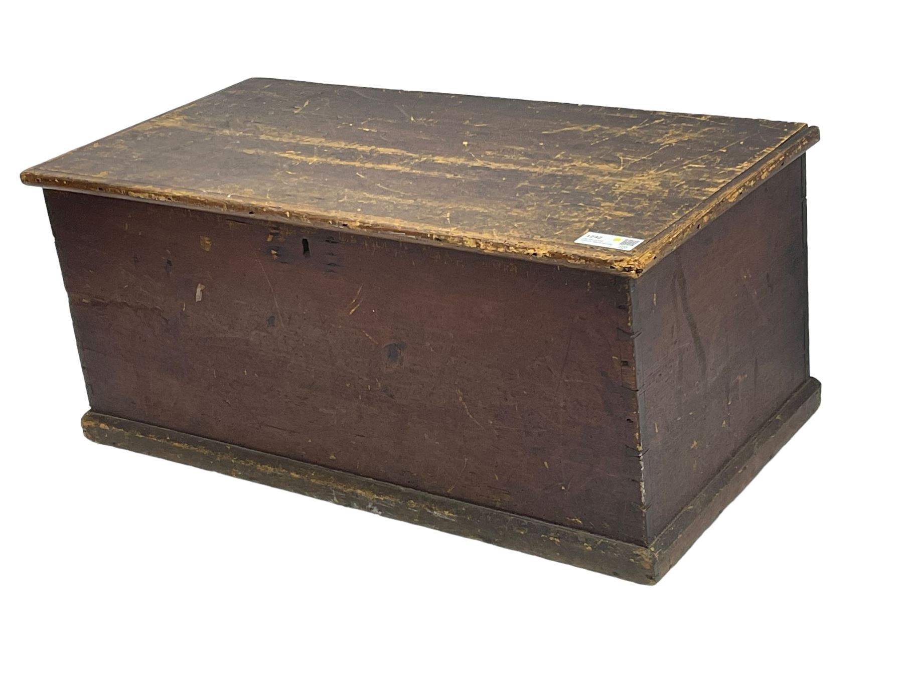 19th century pine blanket box, hinged lid, applied lower moulding