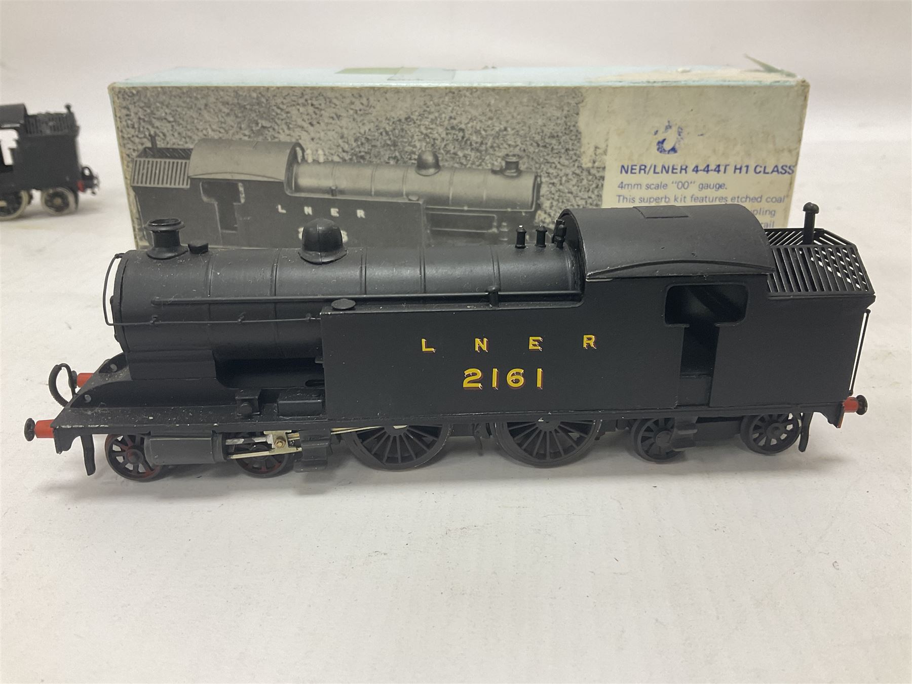 ‘00’ gauge - kit built NER/LNER H1 Class 4-4-4T steam locomotive no.2161 finished in LNER black with DJH Models box; together with a further kit built 4-4-2T steam locomotive no.2146 finished in LNER black (2)