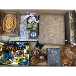 Carnival glass, cased silver-plated coffee spoons, apostle spoons and sugar tongs, glass animals, coins, trade cards, pin badges etc, in one box