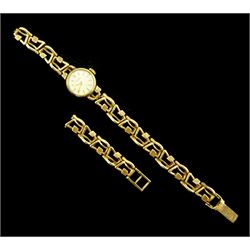 Girard-Perregaux ladies 9ct gold manual wind wristwatch, on integral 9ct gold bracelet, London 1966