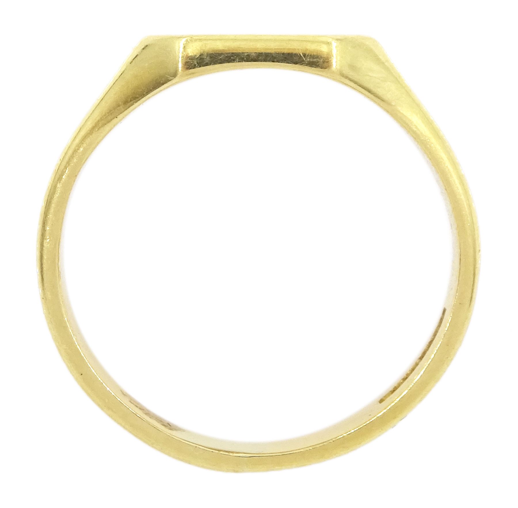 18ct gold signet ring, with engraved initials FH, Birmingham 1997