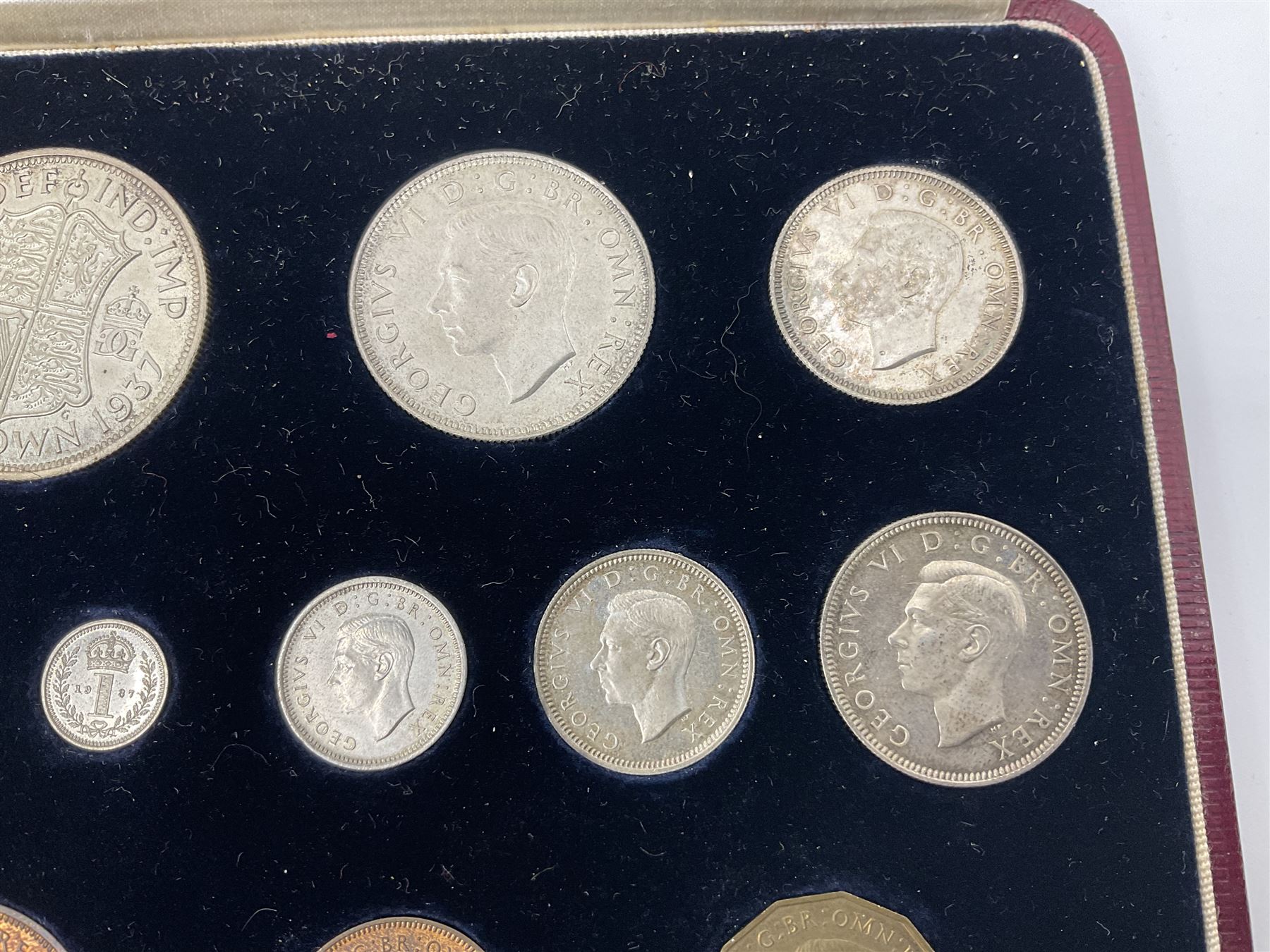 King George VI 1937 specimen coin set, fifteen coins from farthing to crown including Maundy money, in the original case