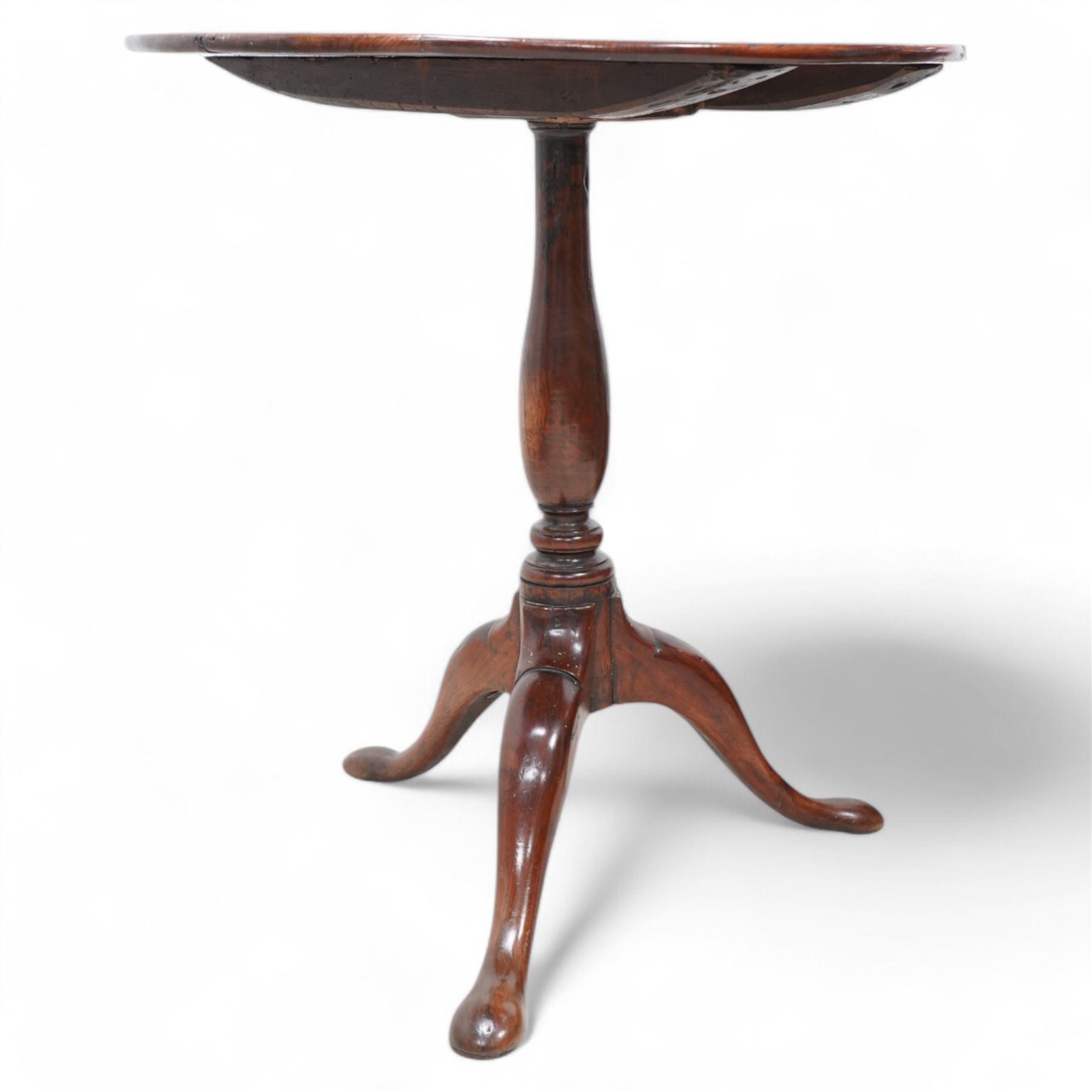 18th century yew wood tripod table, circular tilt-top on vasiform pedestal, on three out-splayed support 