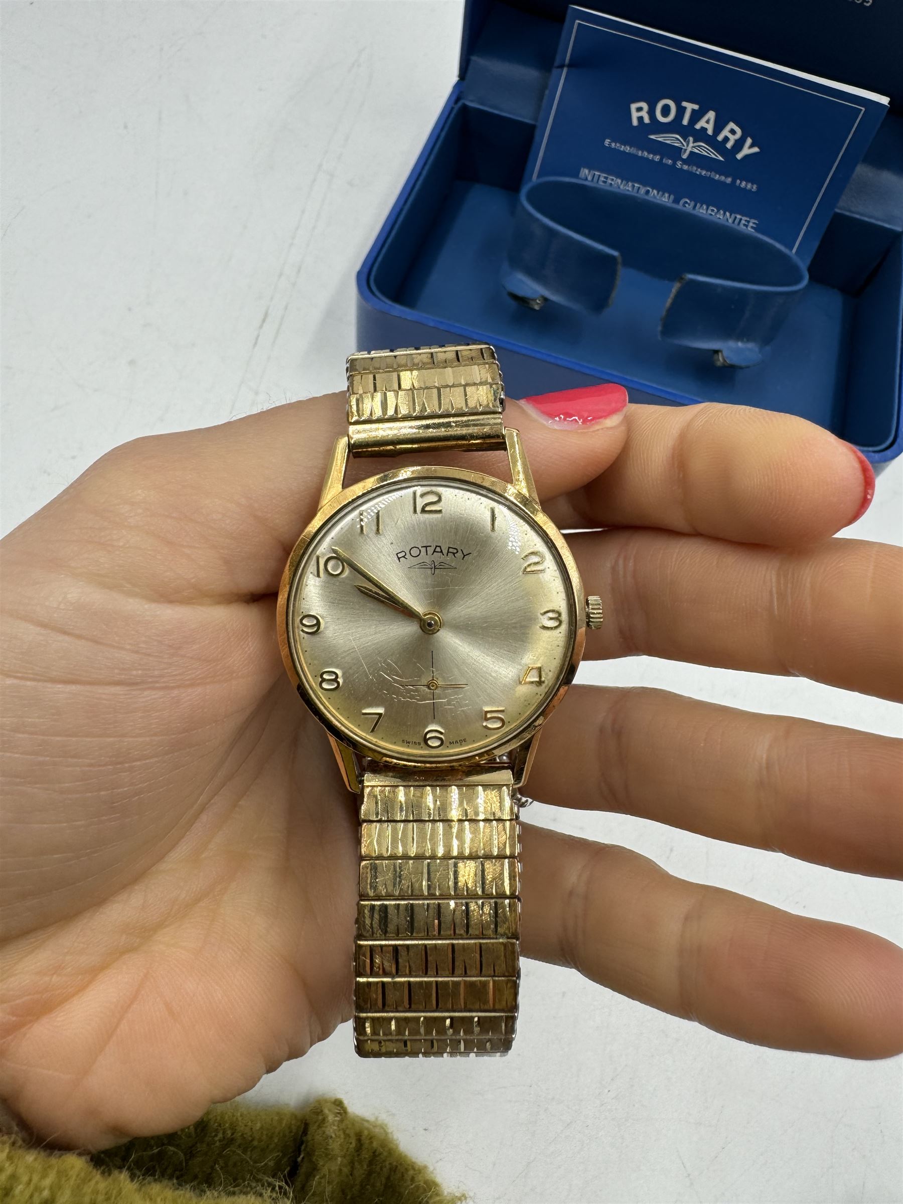 Rotary gentleman's 9ct gold manual wind wristwatch, Birmingham 1963, on expanding gilt strap, boxed