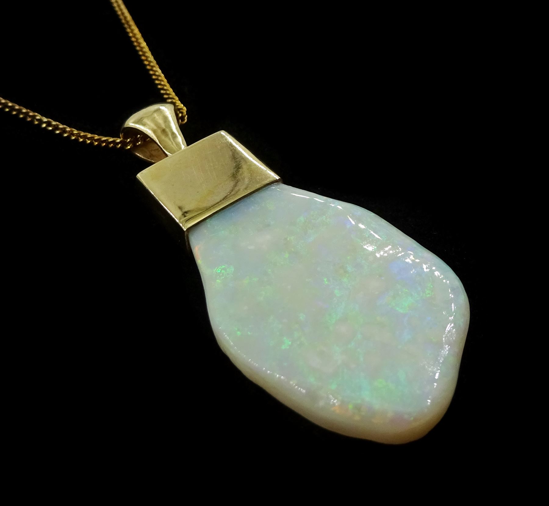 9ct gold opal pendant necklace