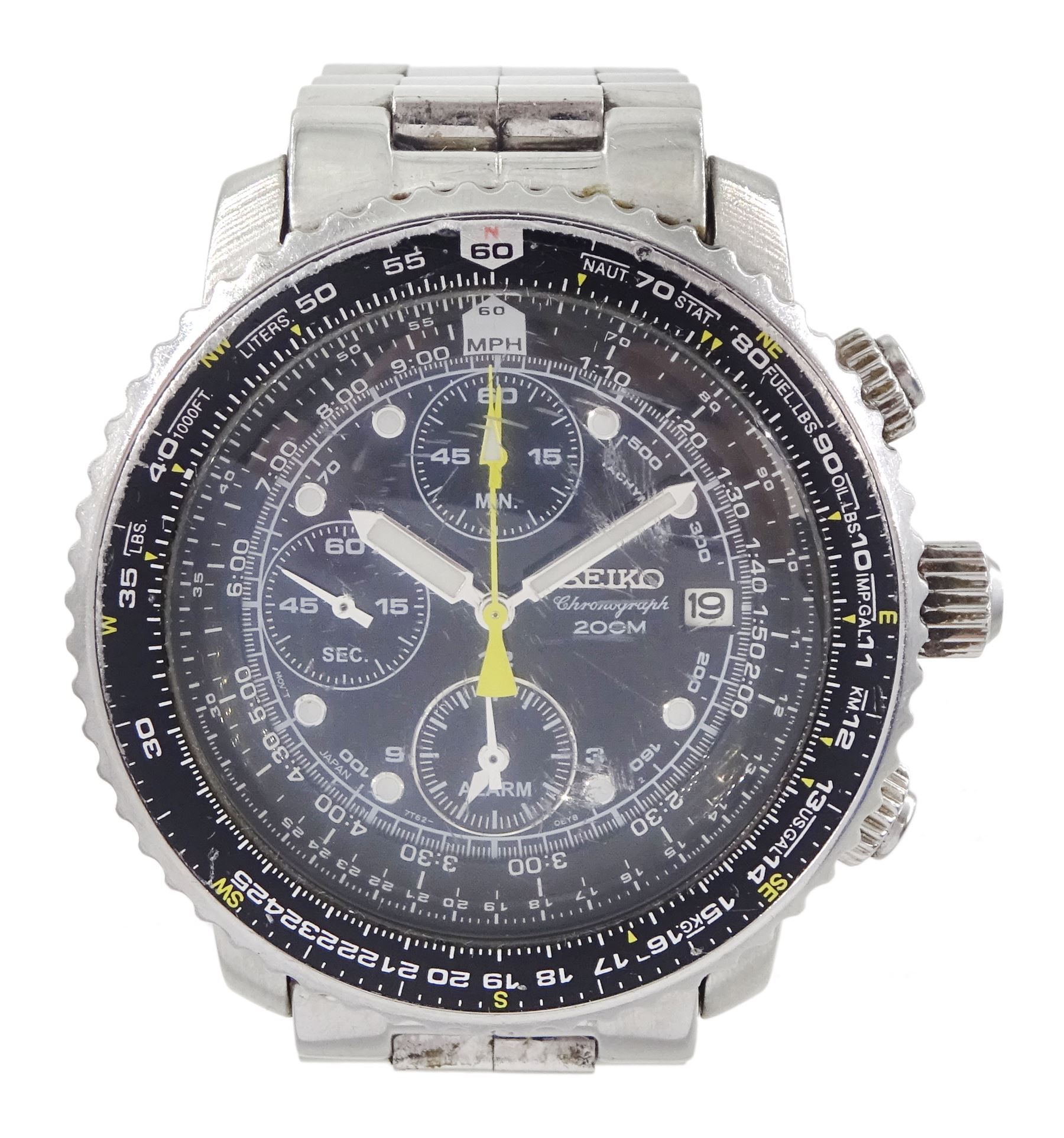 Seiko Flightmaster gentleman's stainless steel chronograph quartz wristwatch, Cal. 7T62, on original stainless steel bracelet, with fold-over clasp, boxed with additional links, papers and guarantee card dated 1/4/6