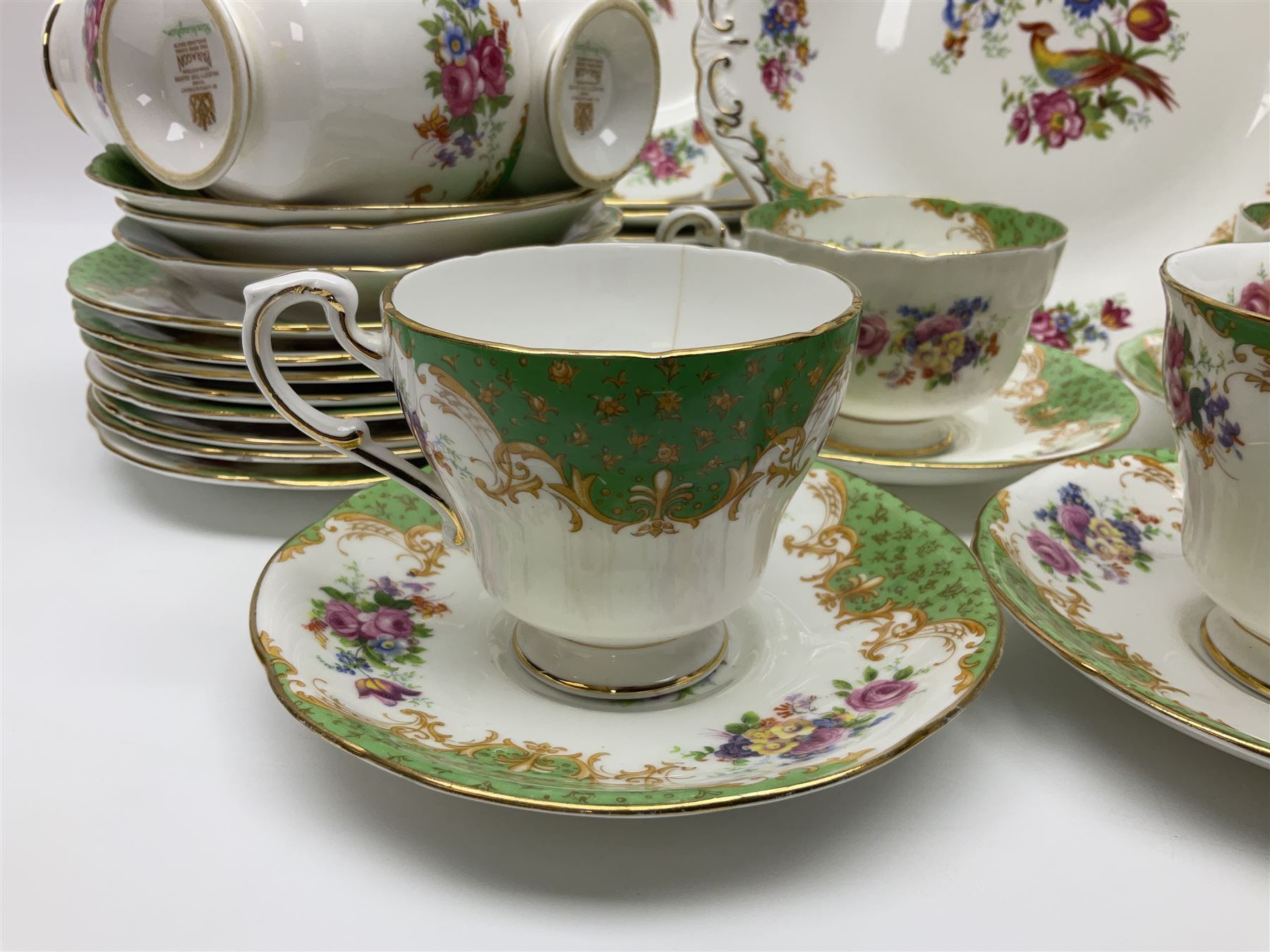 Paragon Rockingham pattern part tea and dinner service including eight cup and saucers of various sizes, eight dessert plates, eight dinner plates, etc (48)