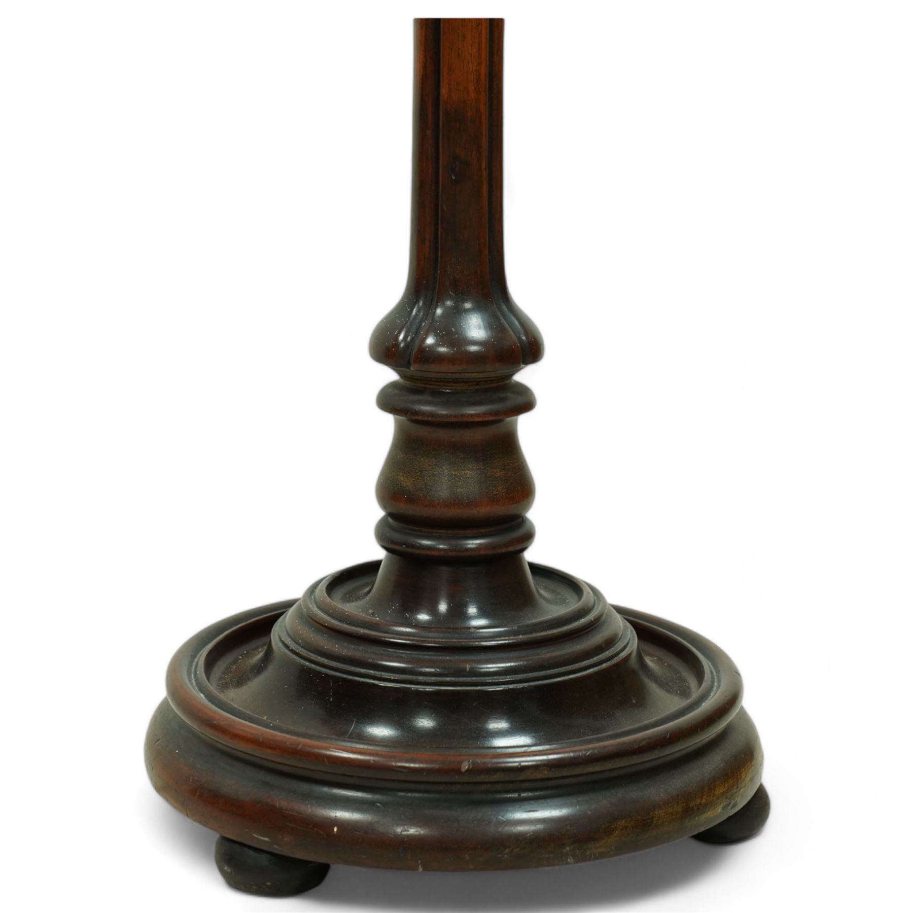 Early 20th century turned walnut standard lamp, with pleated shade