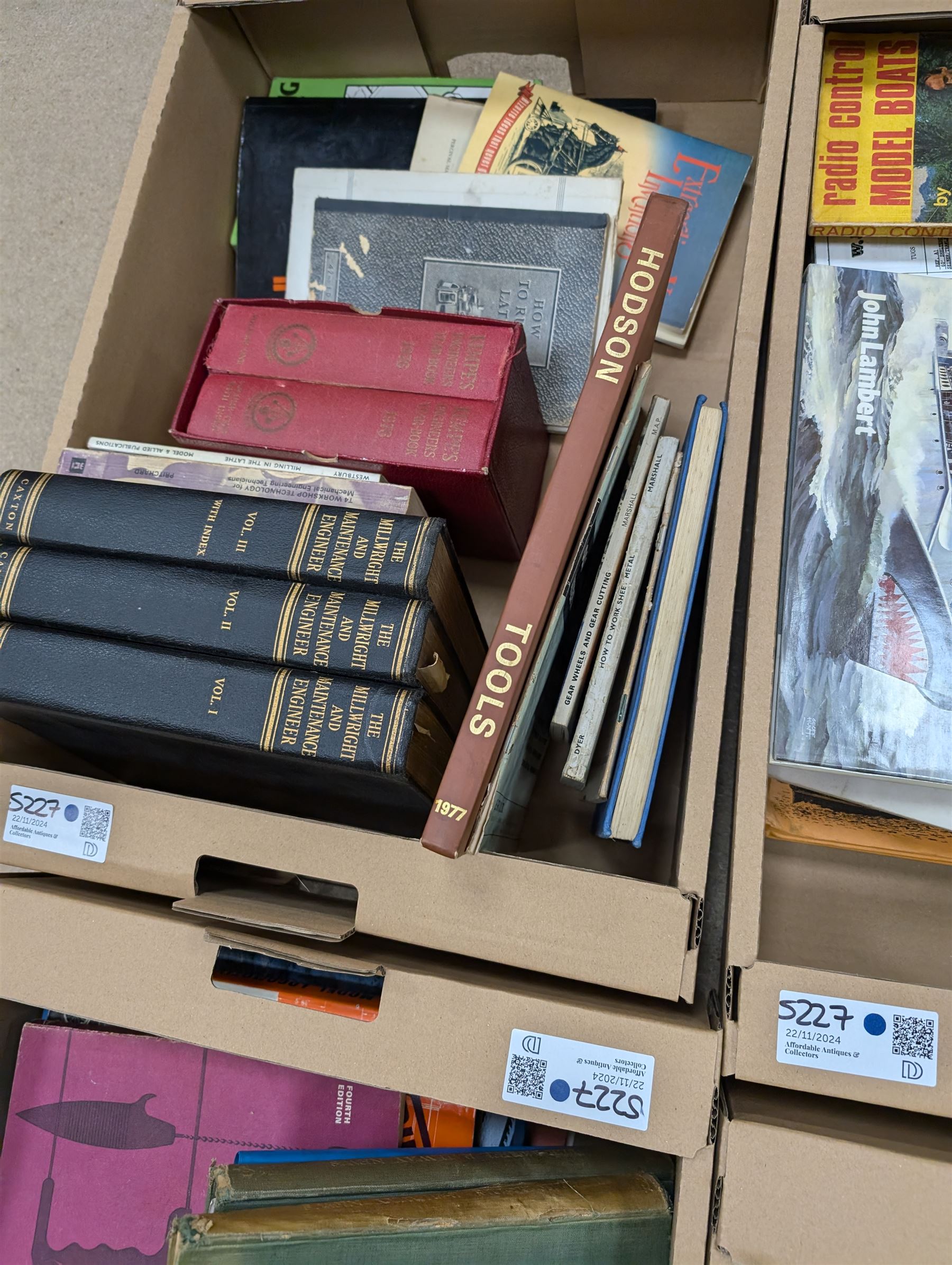 Large collection of reference books, relating mostly to model railway, model boats and engineering, in four boxes