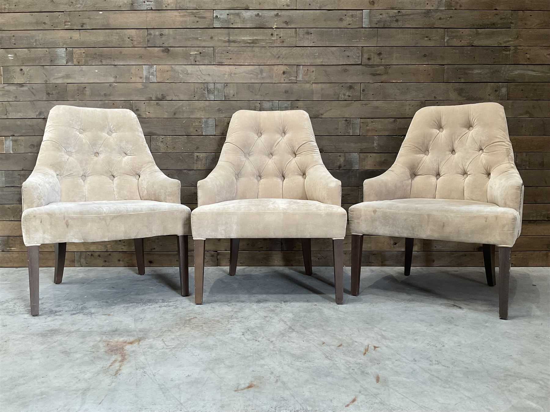 6 x armchair, upholstered in buttoned back beige fabric