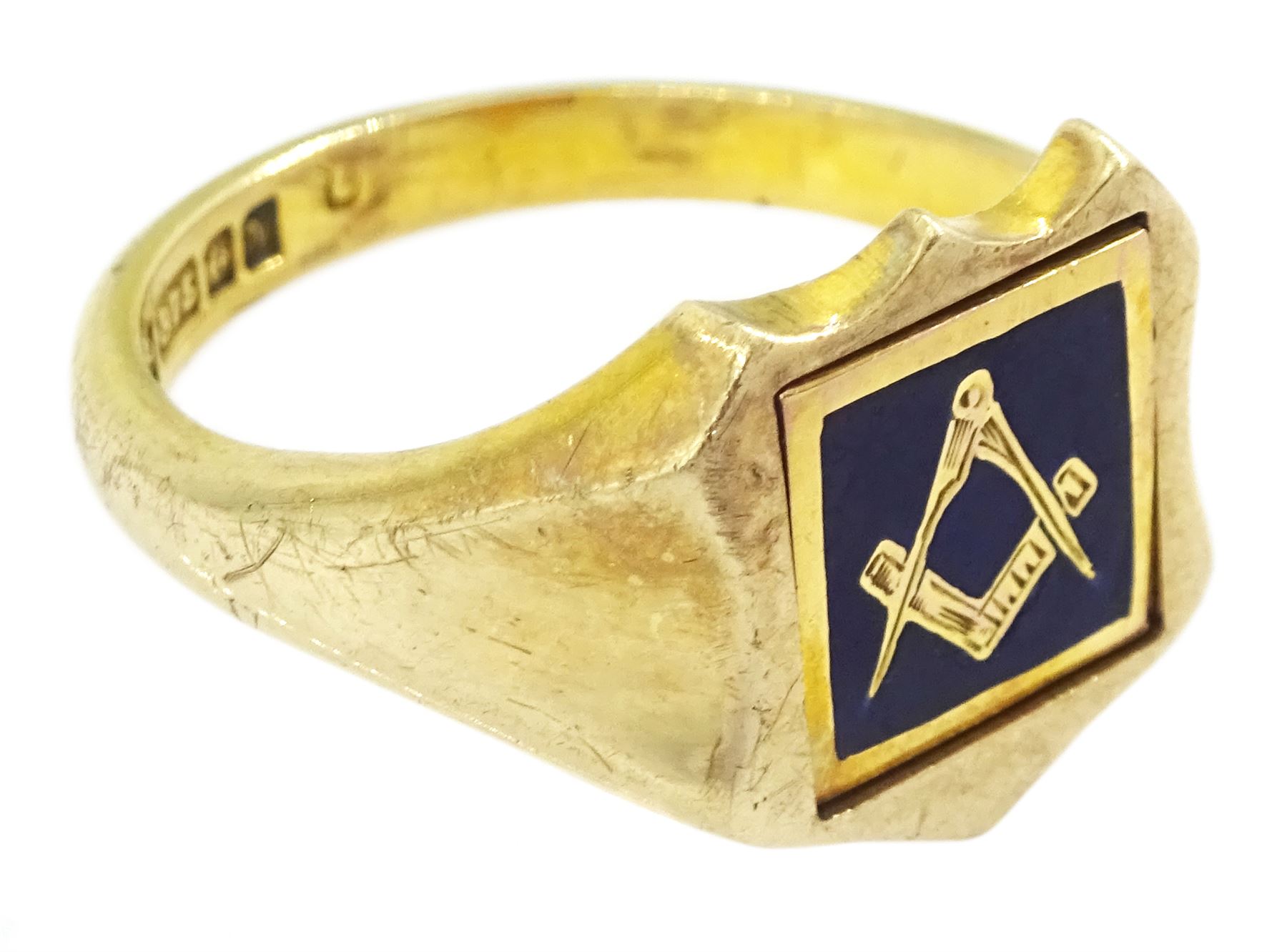 9ct gold blue enamel Masonic swivel ring, the reverse inscribed 'JB', Birmingham 1987 