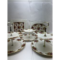 Royal Albert Old Country Roses pattern tea and dinner wares, including tiered cake stands, cake plate, napkin rings, egg cups, pierced serving platters, etc 
