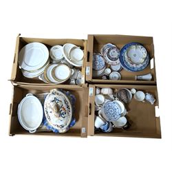 Wedgwood Jasperware vase, Royal Doulton Harlow pattern soup bowls and tureens and other ce...