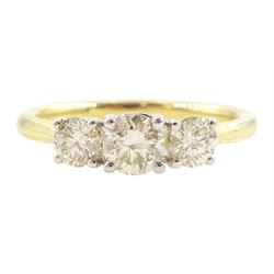 18ct gold three stone round brilliant cut diamond ring, hallmarked, total diamond weight 0...