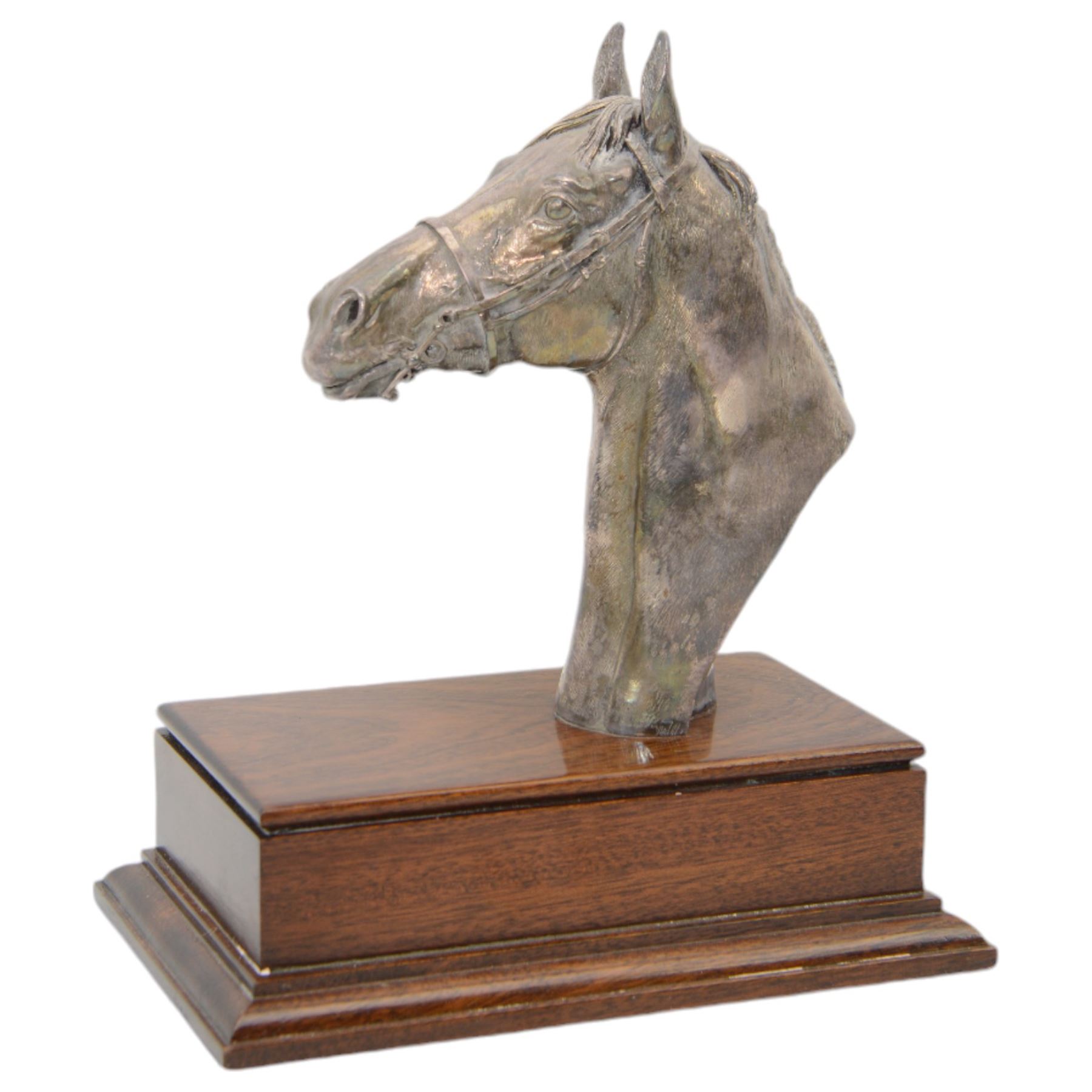 'Tote Scoop 6 Stakes Haydock Park 3rd September 1999' - Silver filled model of a horses head on a mahogany plinth H20cm x W18cm Sheffield 1999 Maker Camelot Silverware Ltd