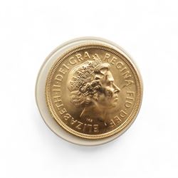 Queen Elizabeth II 2001 gold full sovereign coin, housed in a dated case