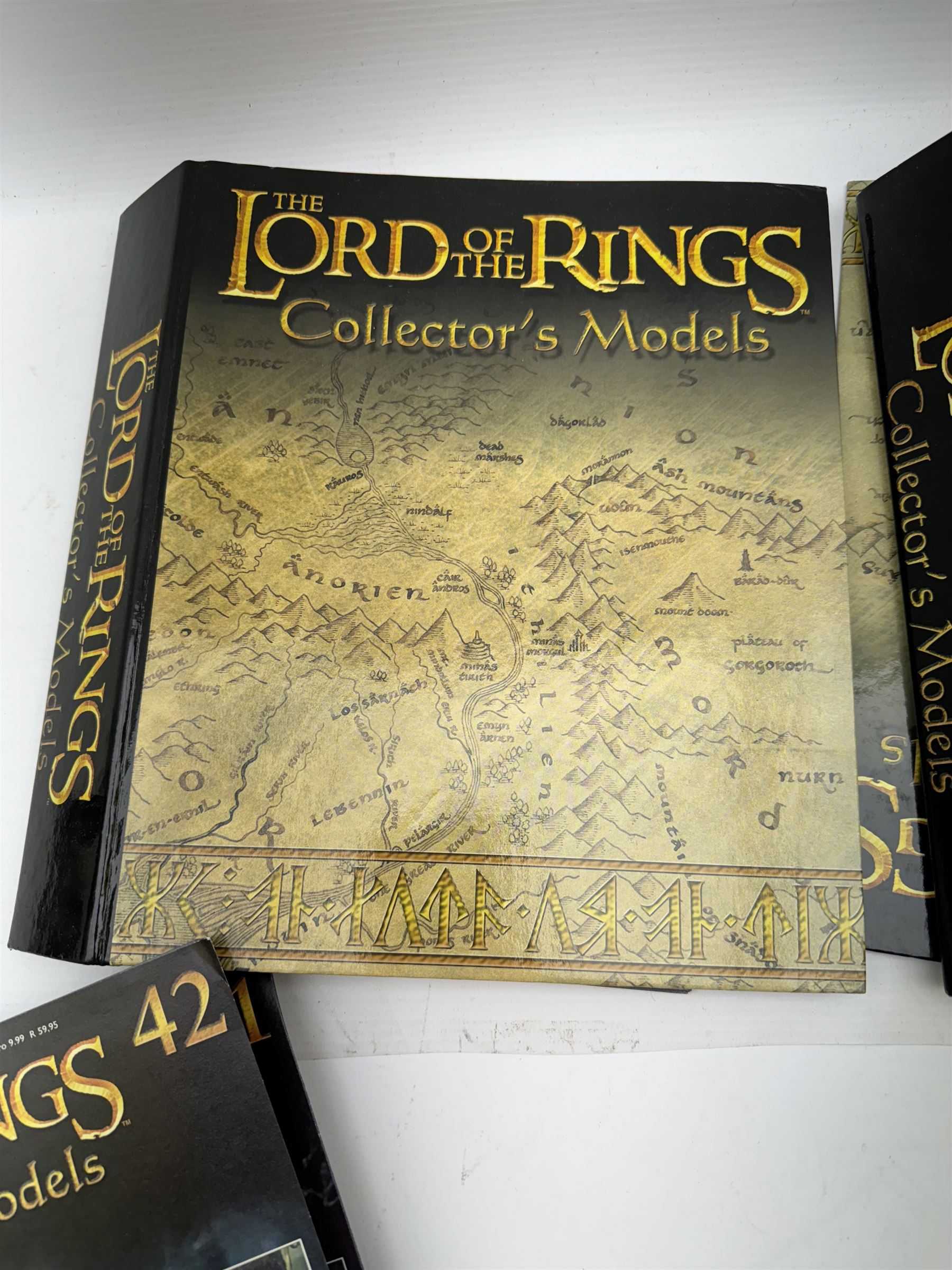 Eaglemoss Lord of the Rings collectors figures with magazines in binders