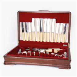 Canteen of cutlery for six place settings, contained within fitted oak case