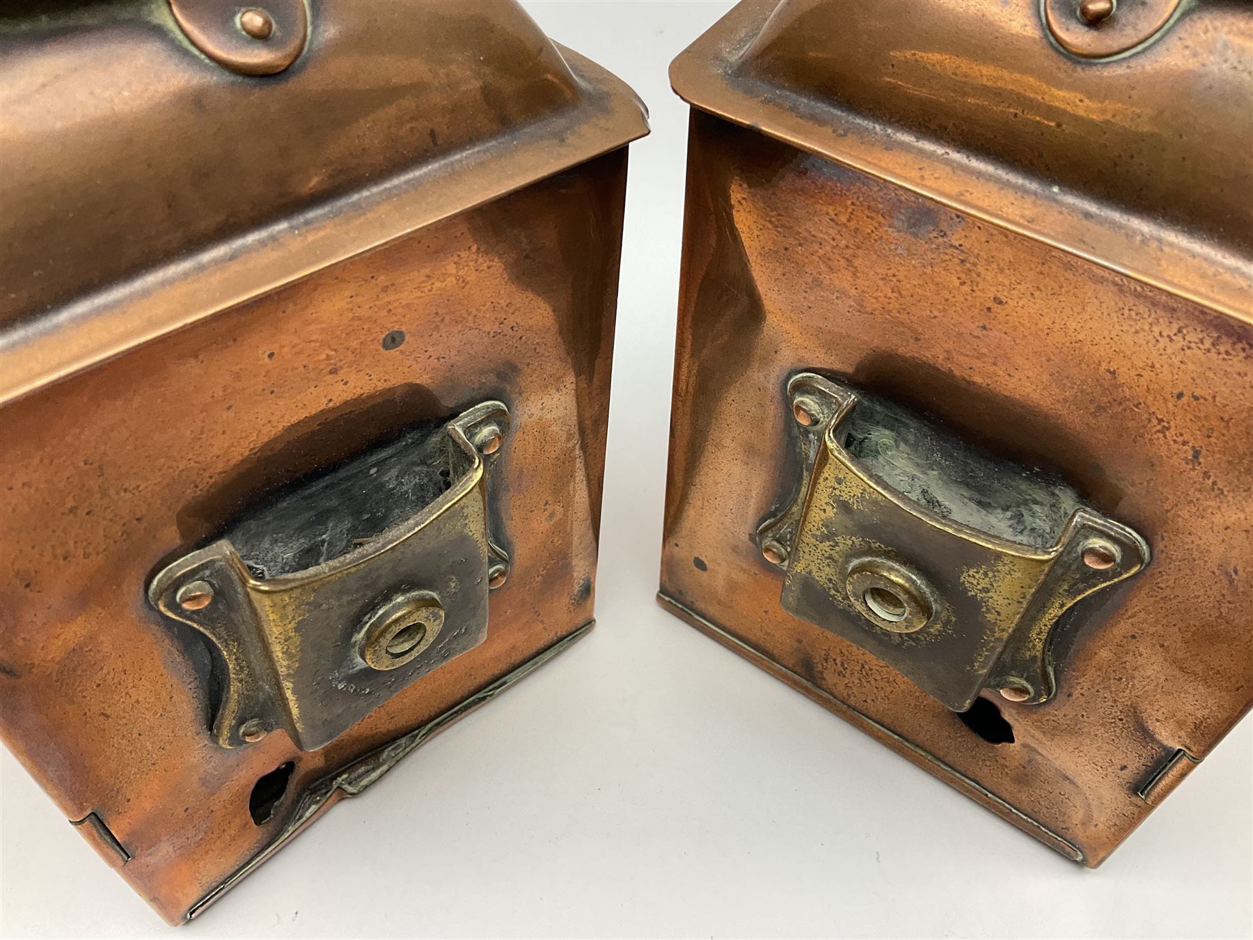 Pair of ‘Starboard’ and ‘Port’ copper ship lamps, of bow-fronted triangular form, H21cm