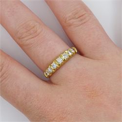 18ct gold seven stone round brilliant cut diamond ring, total diamond weight approx 0.40 carat