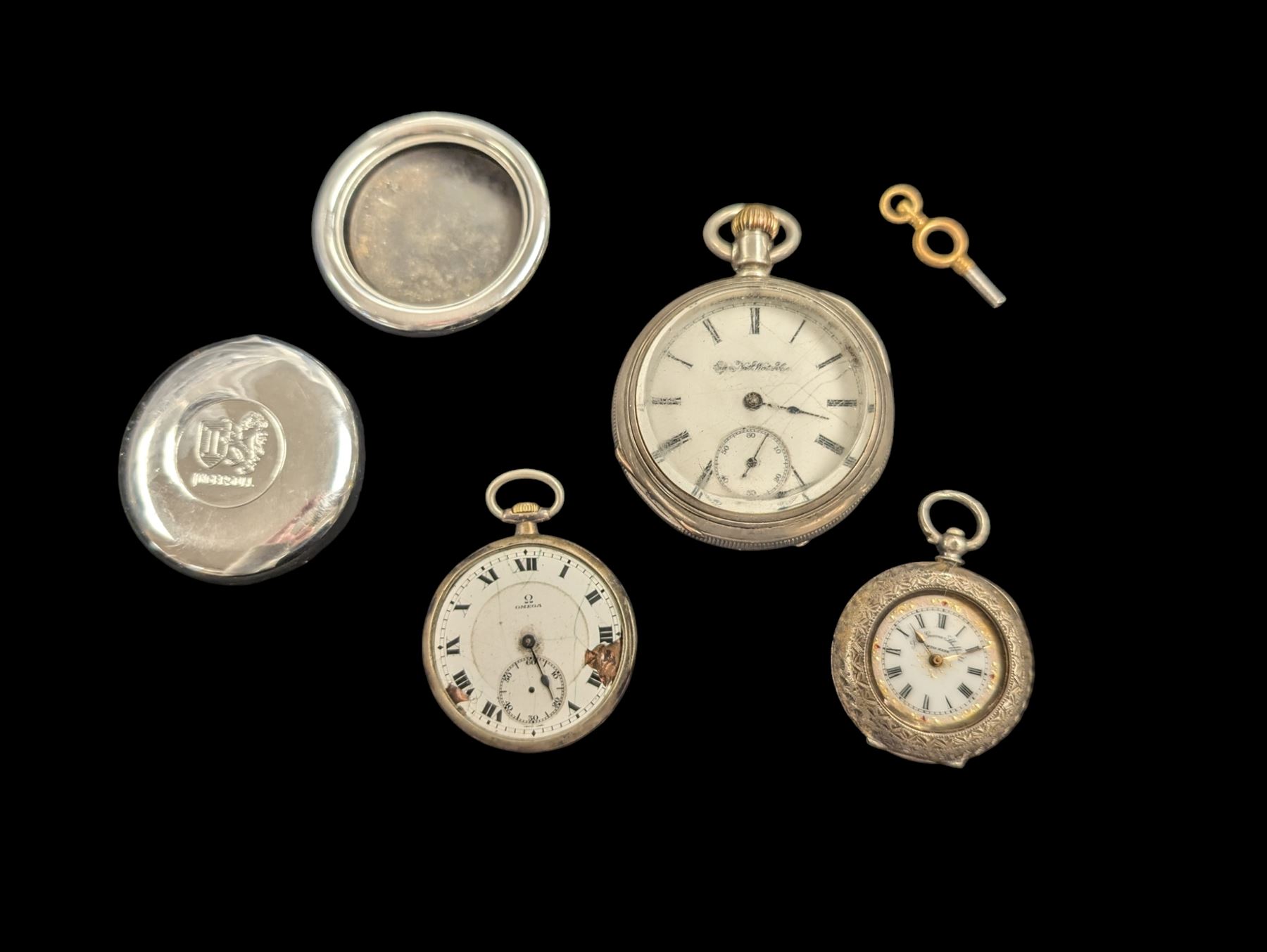 Three pocket/fob watches, comprising Elgin Natt Watch Co. base metal example, Omega 900 silver example and Graves Sheffield 935 silver example