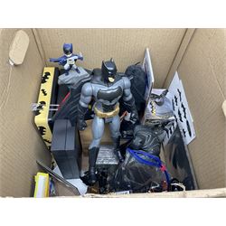 Large group of predominantly DC Batman and Justice League boxed and loose toys and collectables, in two boxes