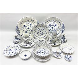 Lot - CHINA: Royal Copenhagen Blue Fluted blue and white