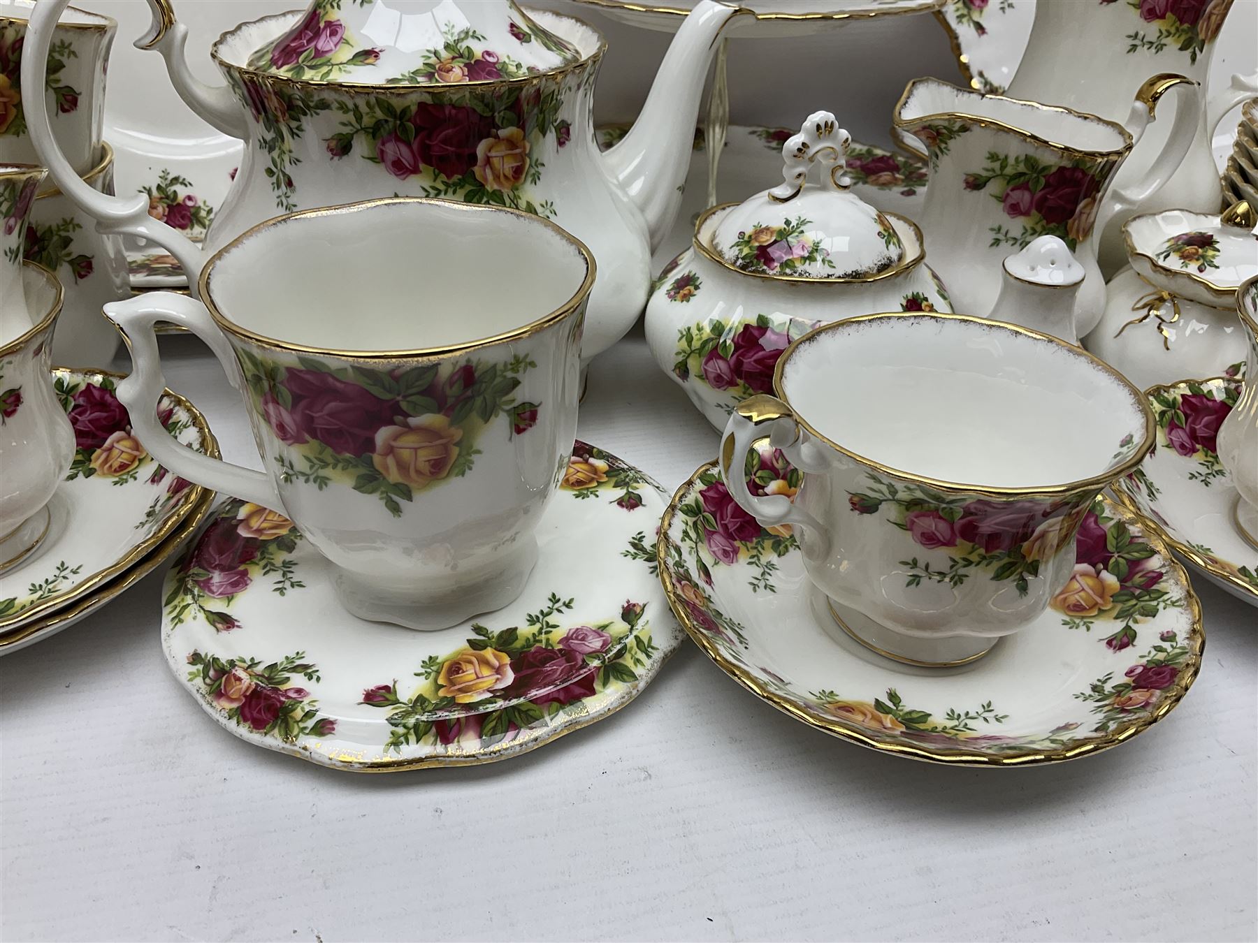 Royal Albert Old Country Roses pattern part tea service, to include teapot, water jug, six cups and saucers, covered sucrier, cake stand etc (39)