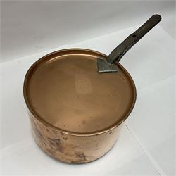 Large late 19th century copper lidded sauce pan, H15cm D23.5cm including handles L47.5cm