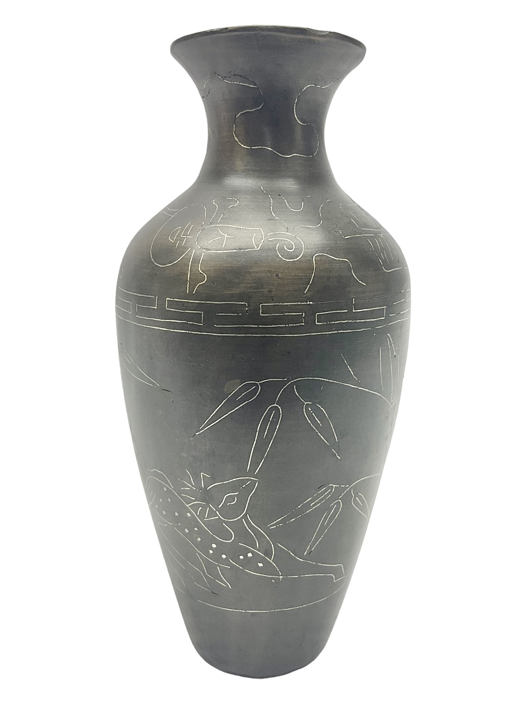 Chinese silver inlaid bronze vase, in the manner of Shisou, decorated with a fawn among bamboo, H15cm