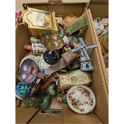 Two Diana Portrait of a Princess coins, two mantle clocks, an electric table lamp decorated with hunting scenes and other collectables