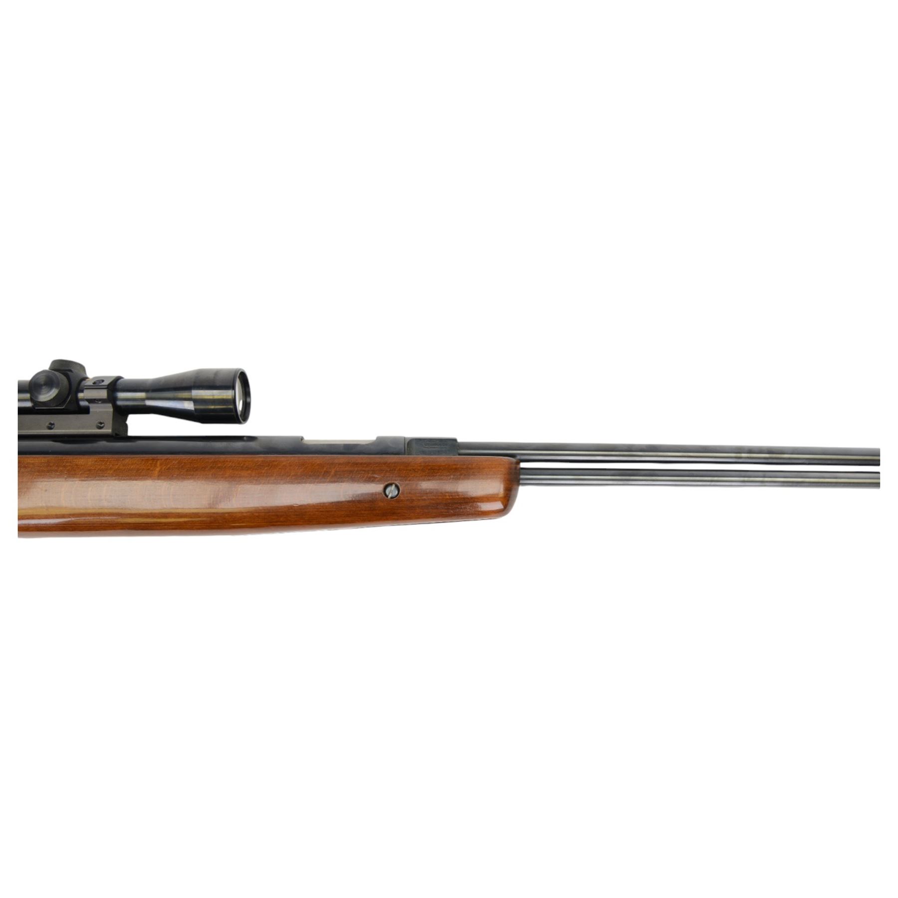 Weihrauch model HW77 air rifle, cal.177/4.5, with Weaver Challenger C4R scope, overall L112cm, serial no 1014905