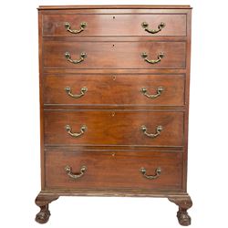 Early 20th century Georgian design chest, fitted with five graduating cock-beaded drawers, lower moulded edge over ogee supports with ball and claw feet