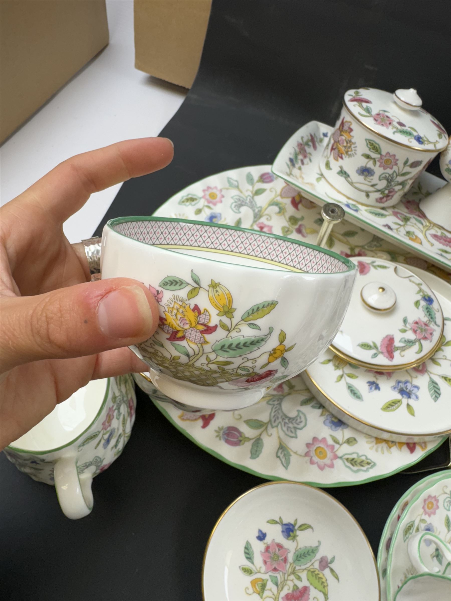 Minton Haddon Hall part tea and service, including teapot, milk jug, covered sucrier, cake stand, jardinier etc  