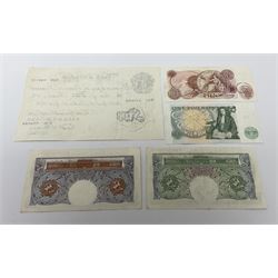 Bank of England Beale white five pound note 'N08' 'London 11 April 1949', Peppiatt emergency issue one pound 'E91E', O'Brien Series A Britannia one pound note 'A52L' and two other banknotes