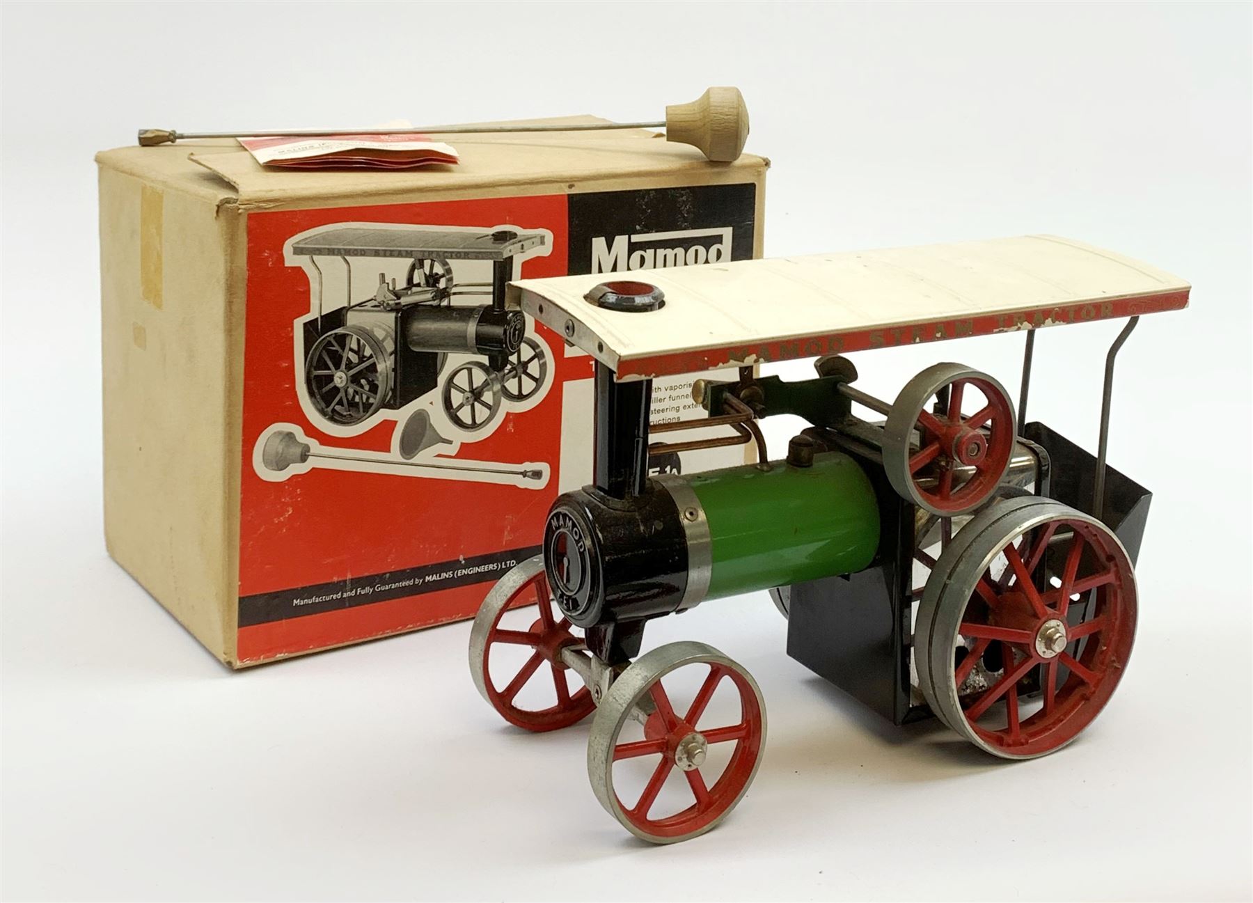 Mamod live steam model traction engine 'T.E.1A', with steering rod, boxed