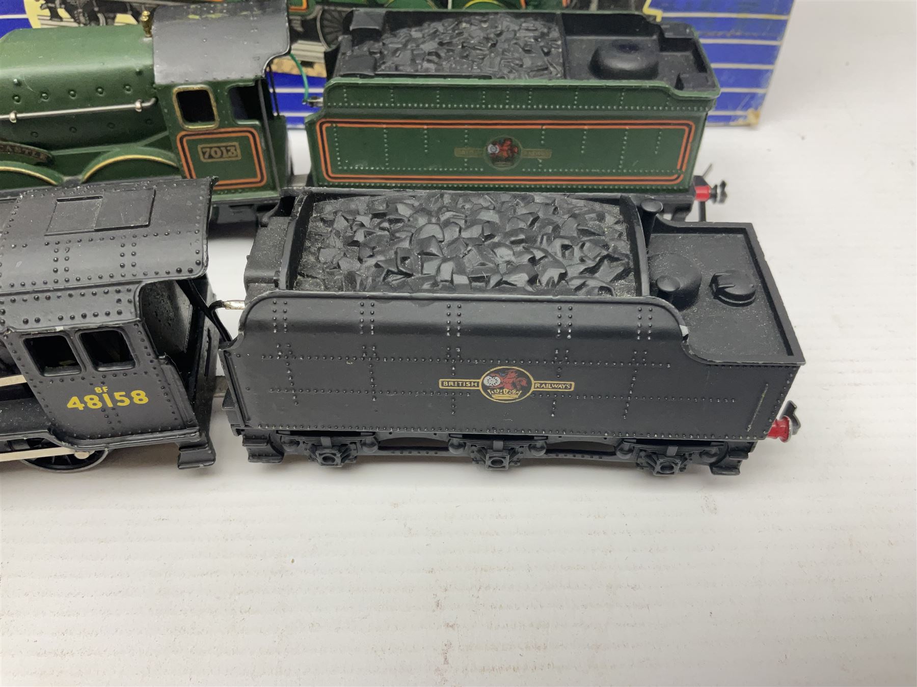 Hornby Dublo - 3-rail - Class 8F 2-8-0 freight locomotive No.48158 in unlined BR black; and Castle Class 4-6-0 locomotive 'Bristol Castle' No.7013 in lined BR green; each in original blue striped box (2)