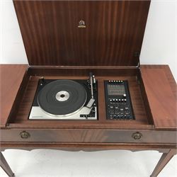 20th century mahogany gramophone side table with built in speakers, hinged lid enclosing Garrard SP 25 MK IV turntable and DYNATRON solid state SRX 29C tuner amplifier, W98cm, H65cm, D43cm