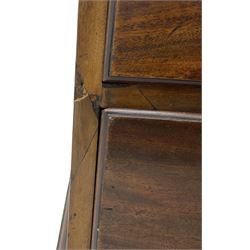 George III mahogany bachelor's chest, moulded rectangular top over slide and four graduating drawers, on bracket feet