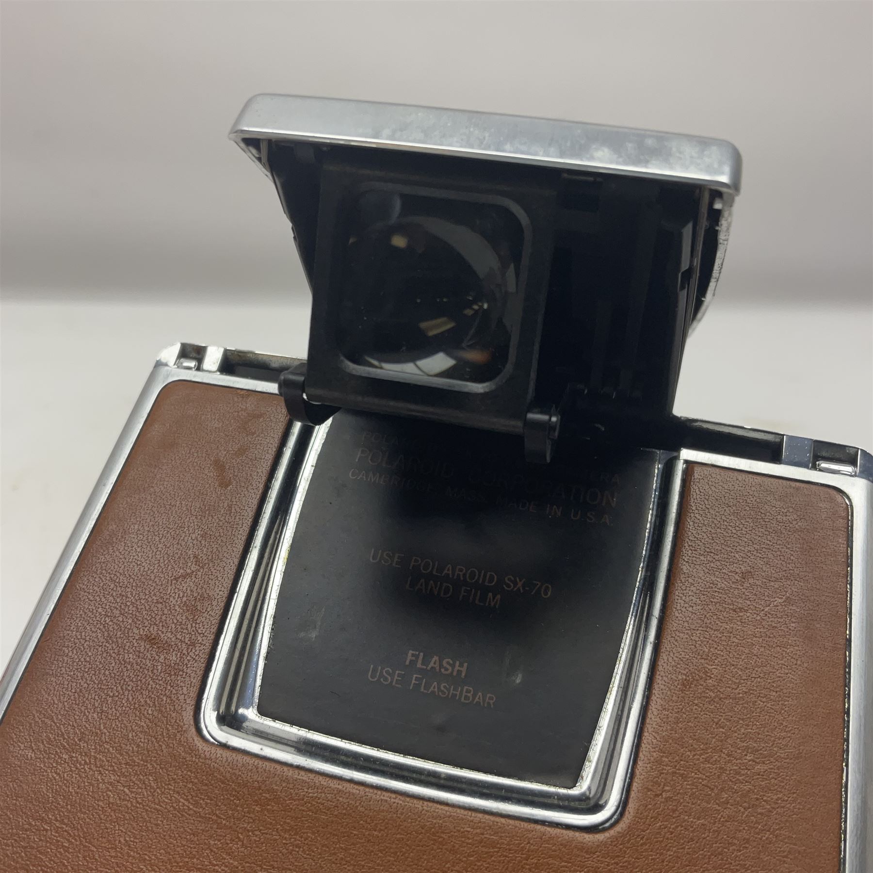 Polaroid SX-70 Land camera, with original packaging, together with Kodak pocket Instamatic 300, in original case  