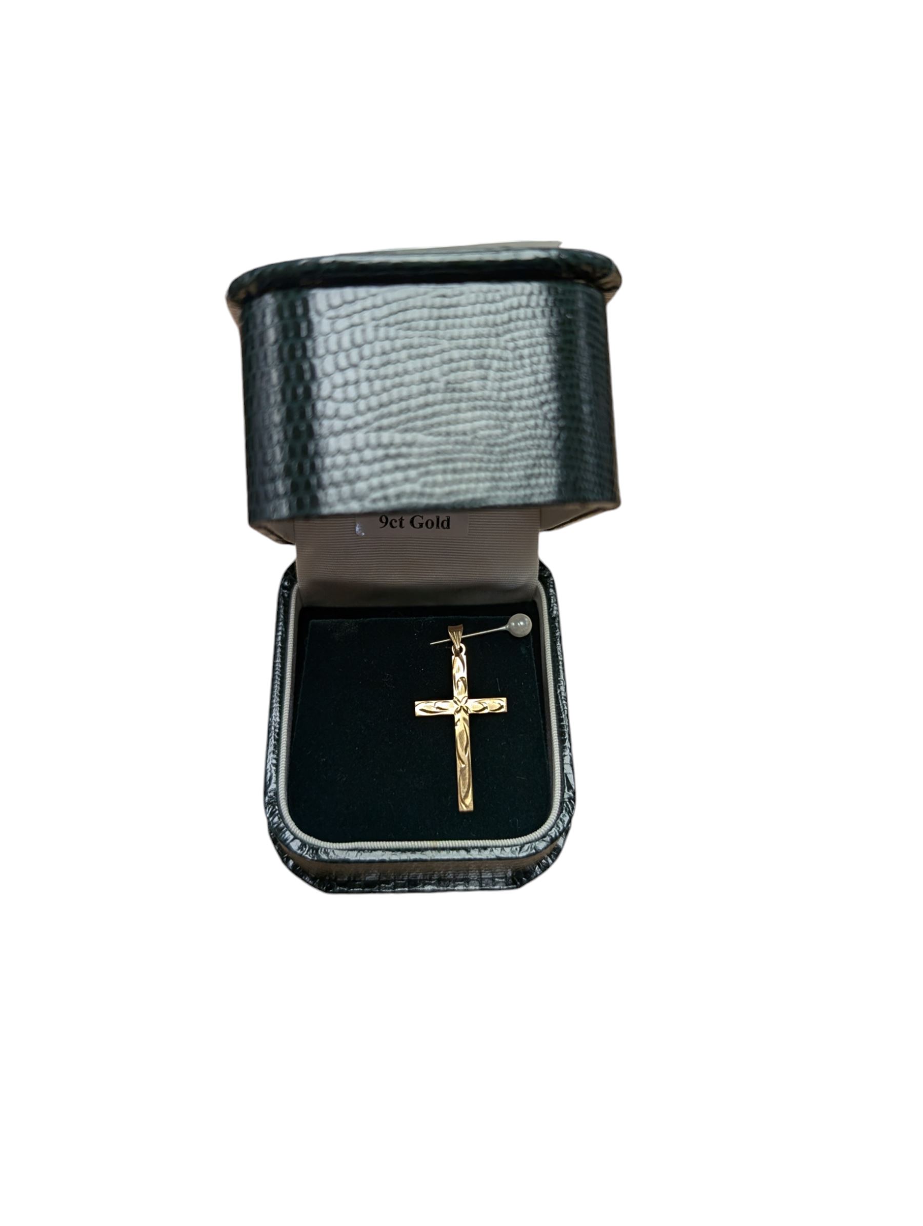 9ct gold cross pendant necklace