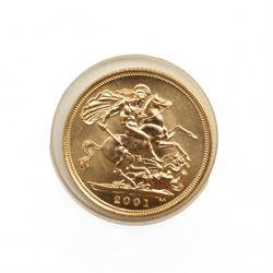 Queen Elizabeth II 2001 gold full sovereign coin, housed in a dated case