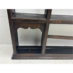 19th century oak delph rack, moulded cornice over four shelves 