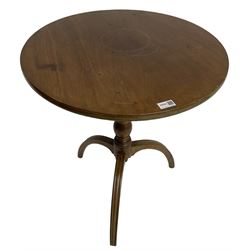 Georgian mahogany tripod table, circular tilt top on turned pedestal, three arched and splayed supports