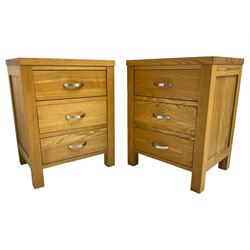 Pair of contemporary solid ash bedside chests, each fitted with three drawers