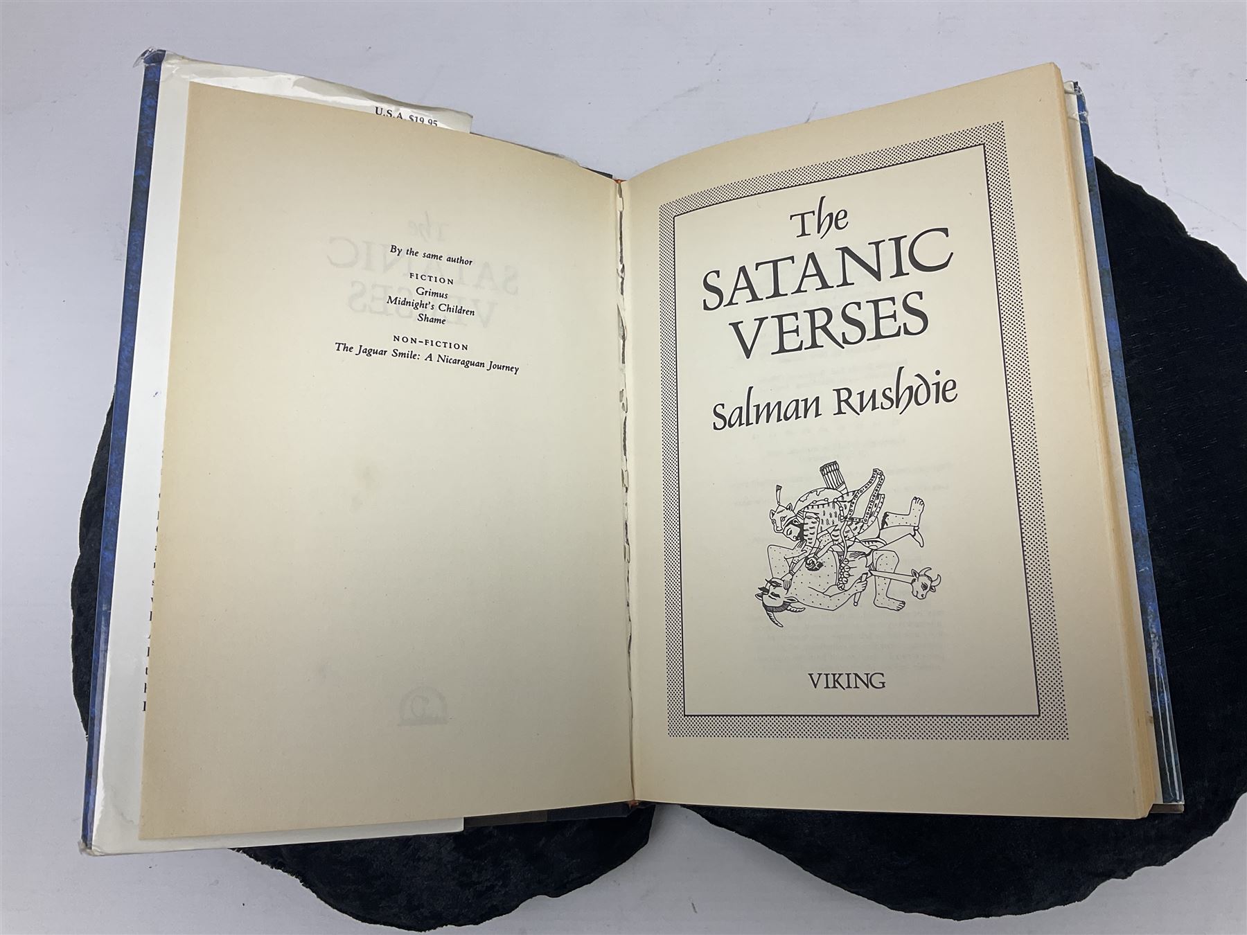 Salman Rushdie; The Satanic Verses, The penguin group 1989 